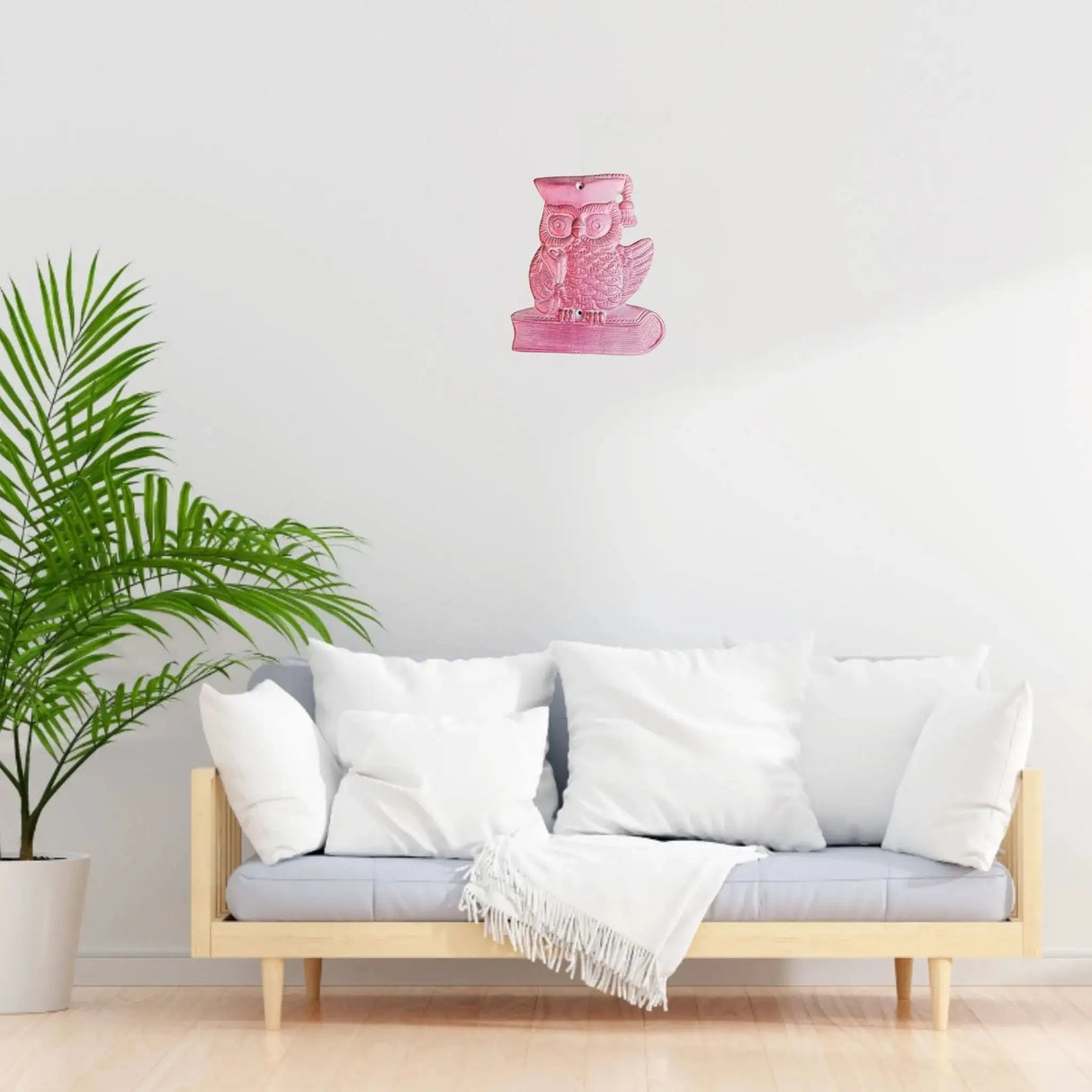 Small Decorative Owl in Epoxy Resin Wholesale FYGDA