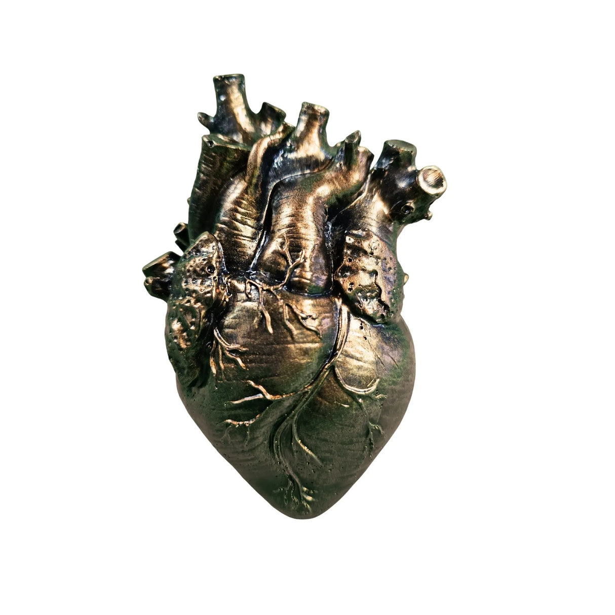 Escultura de corazón en resina epoxi.