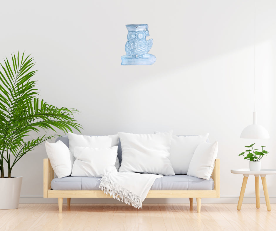 Small Decorative Owl in Epoxy Resin