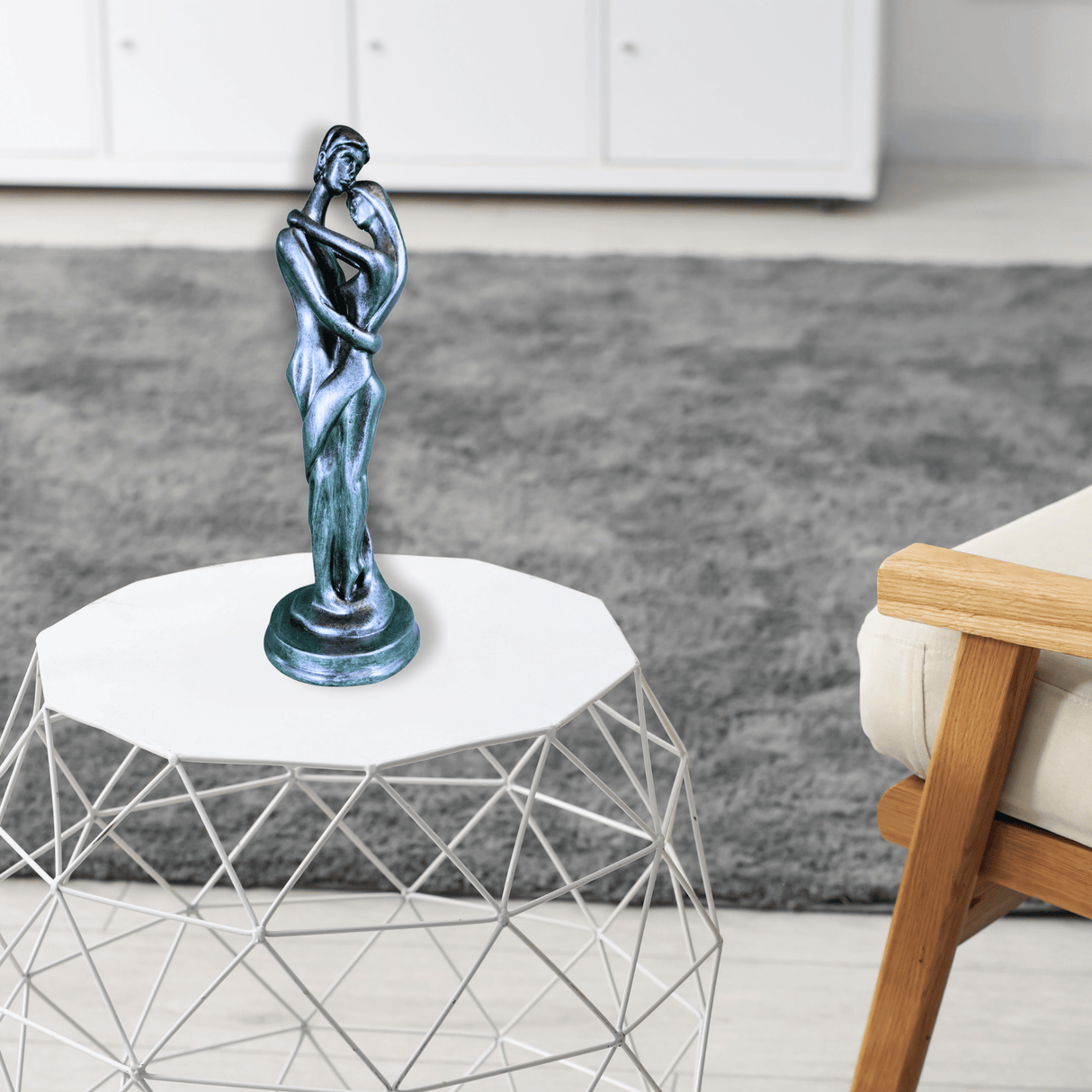 Lovers Epoxy Resin Sculpture Wholesale